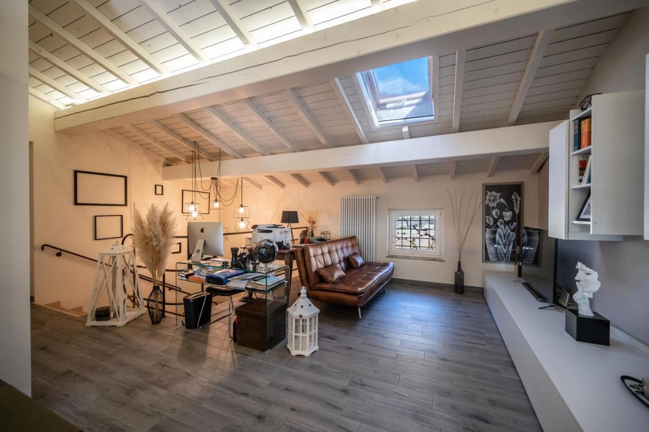 Agriturismo Maison 1933 Caprino Veronese Buitenkant foto